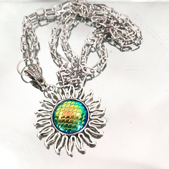 Holographic Sun Silver Pendant Necklace Stainless Steel Cable Chain Boho Hippie - Picture 4 of 5